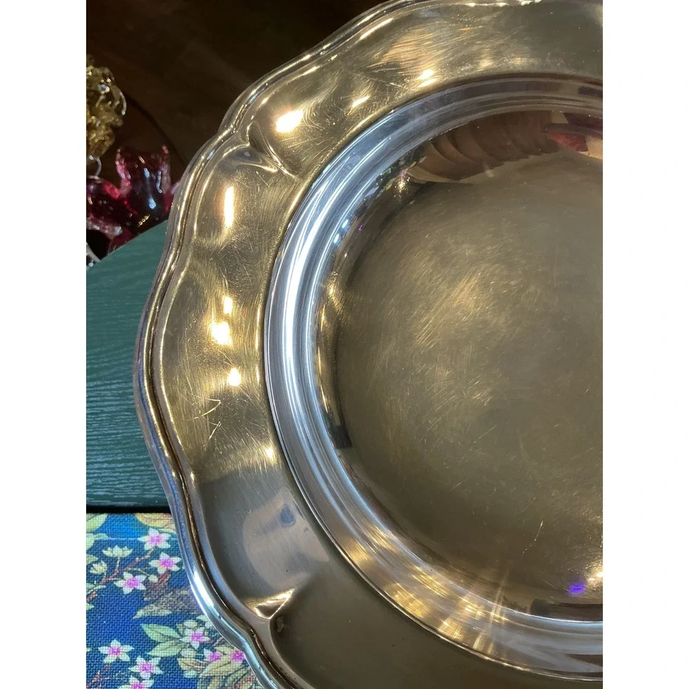 Vintage Sheridan Silver Plated‎ Scalloped Rim Round 12